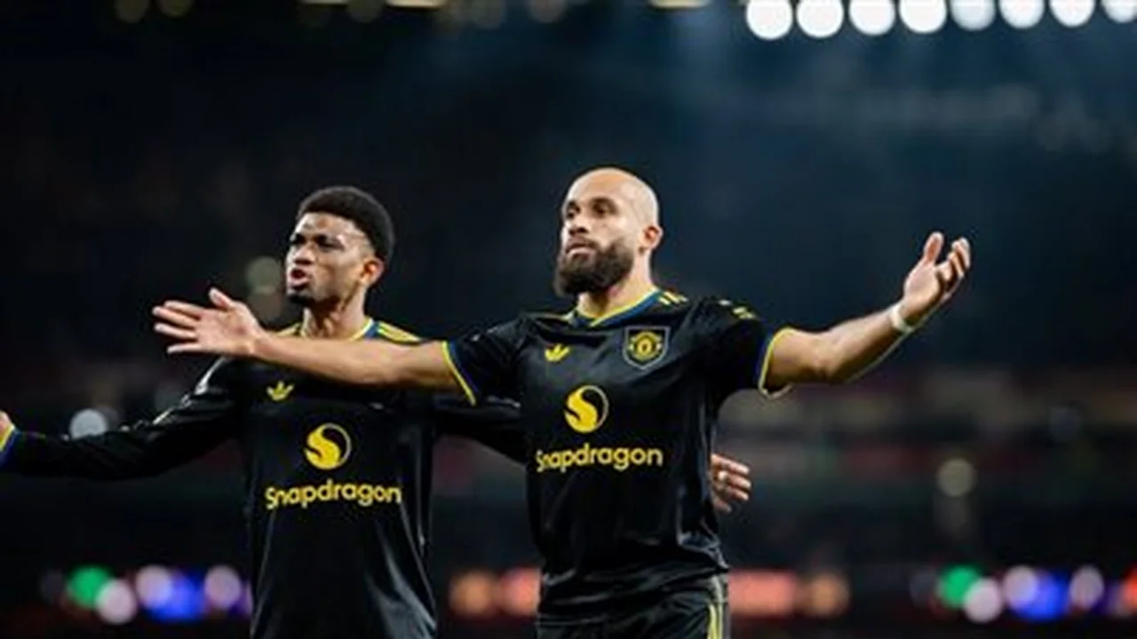 موعد مباراة مانشستر يونايتد وكريستال بالاس في الدوري الإنجليزي والقنوات الناقلة والتشكيل المتوقع